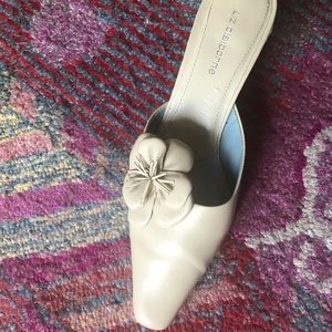 Liz Claiborne 9 1/2 Beige Sling Back